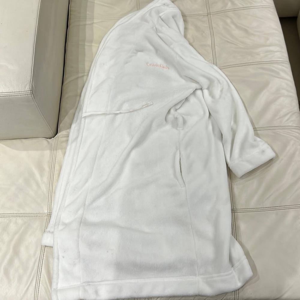 Calvin Klein Robe